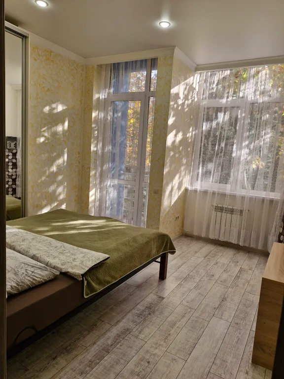 Квартира 2х комнатная квартира на первой линии — Адлер