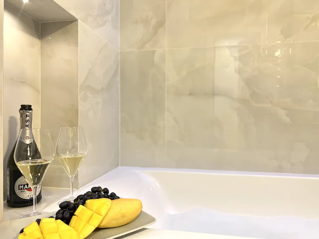 Шикарная студия с террасой и видом на реку