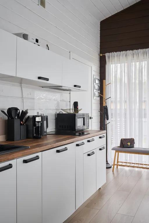 Панорамный дом у озера Сенеж рядом с банным комплексом