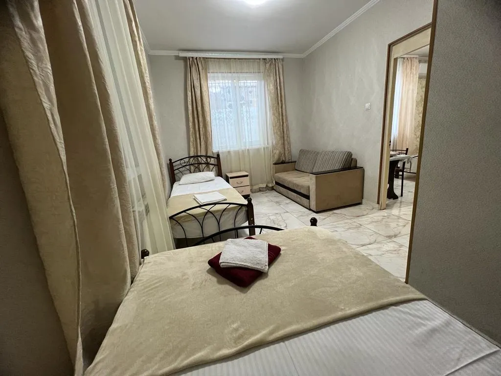 Квартира 2-комнатная Квартира — Адлер