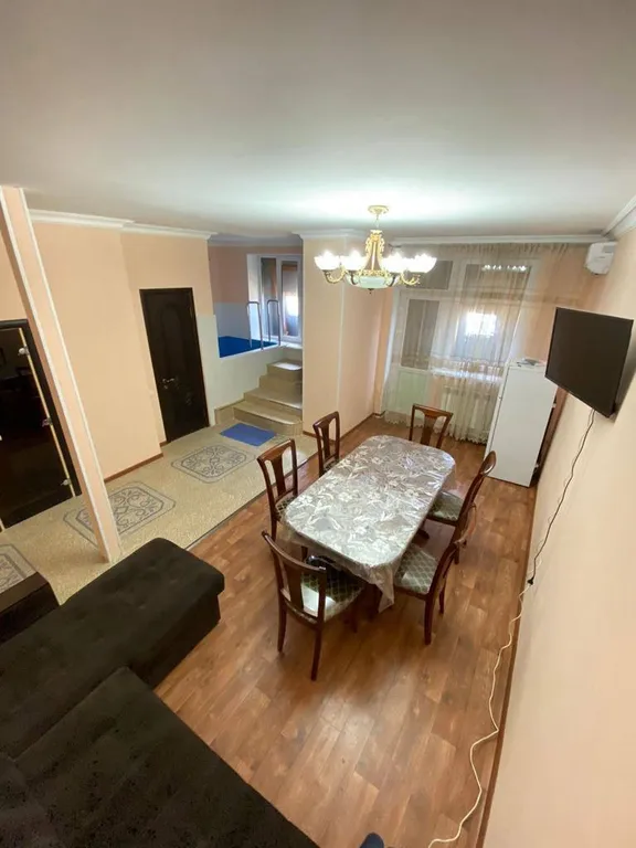 Квартира в два этажа с видом на море и горы