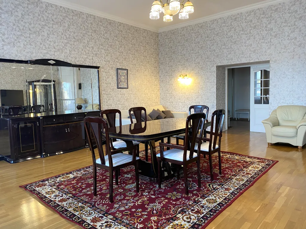 3-комнатная Квартира