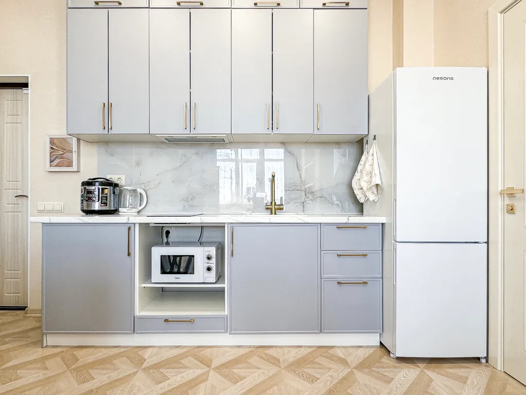 Светлая квартира на берегу Черного моря