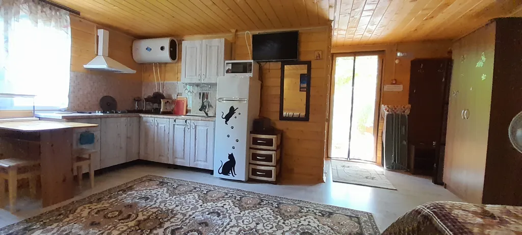 Коттедж Дом из бруса в саду — Анапа