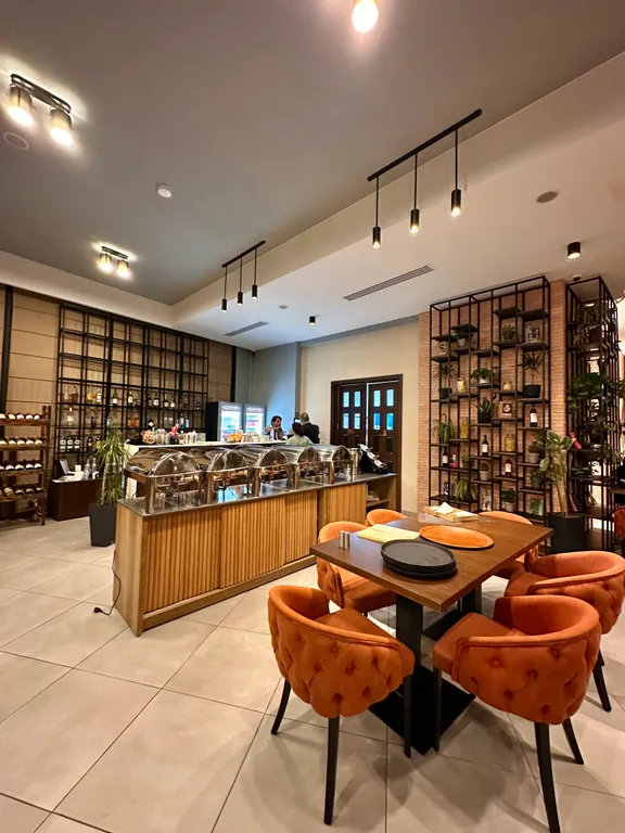 Квартира Золотая студия, бассейн + парковка free, жк white sails — Батуми