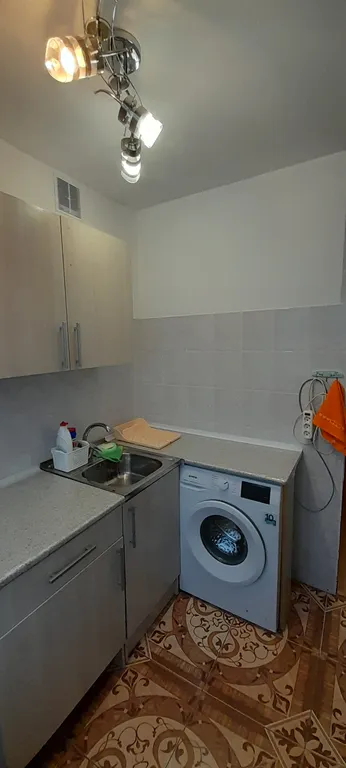 Квартира возле площади Праздничная