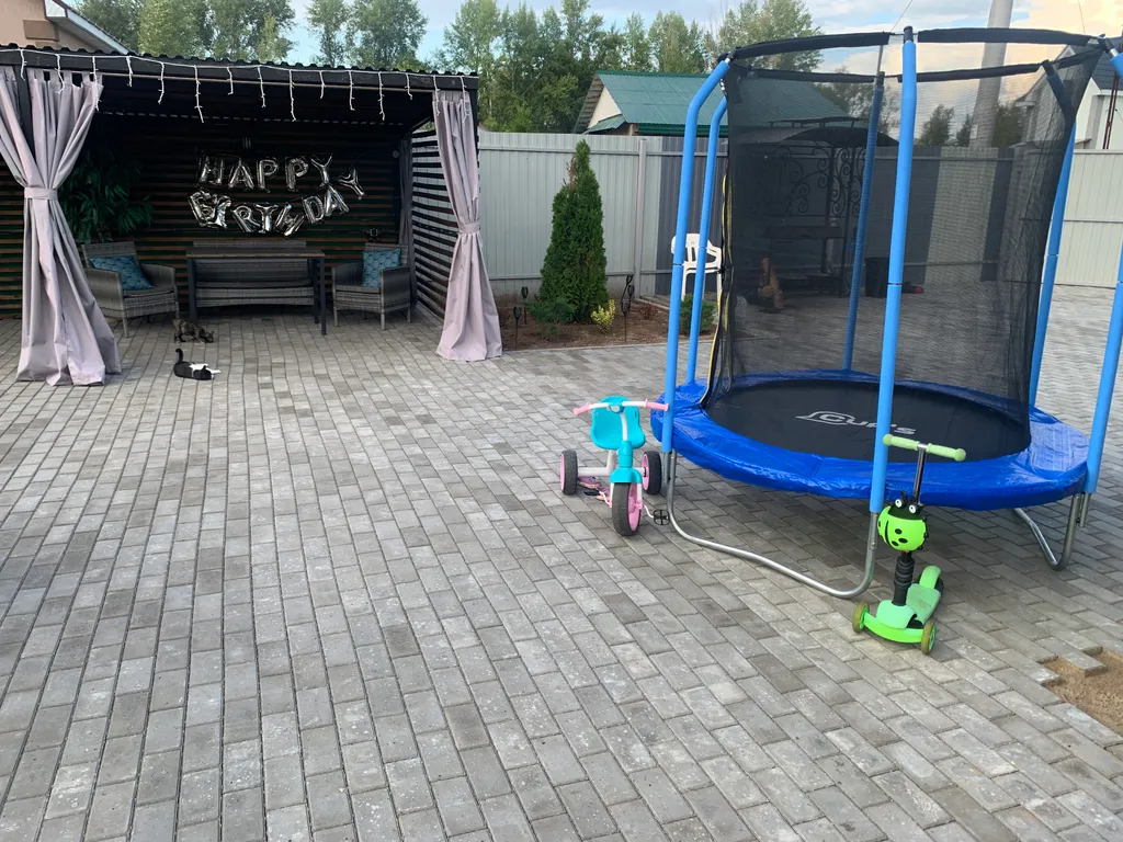 Дом День и Ночь