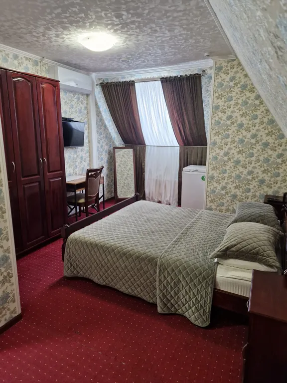 Квартира Номер с 2 спальной кроватью — аренда посуточно в Семикаракорск