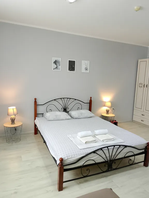 Уютная, идеально чистая квартира рядом с Планетой — аренда посуточно в Красноярск