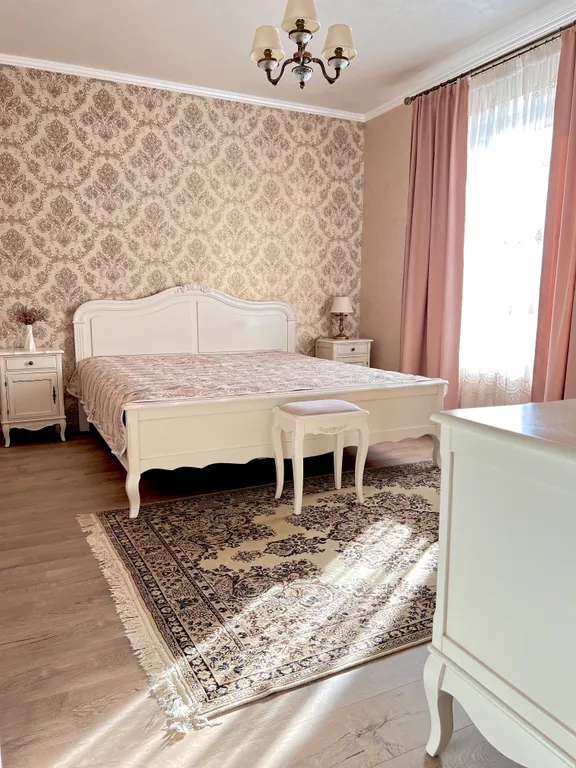 Апартаменты на первой береговой линии с боковым видом на море