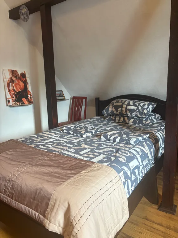 Дом с камином со столетней историей: город и море удобная развязка