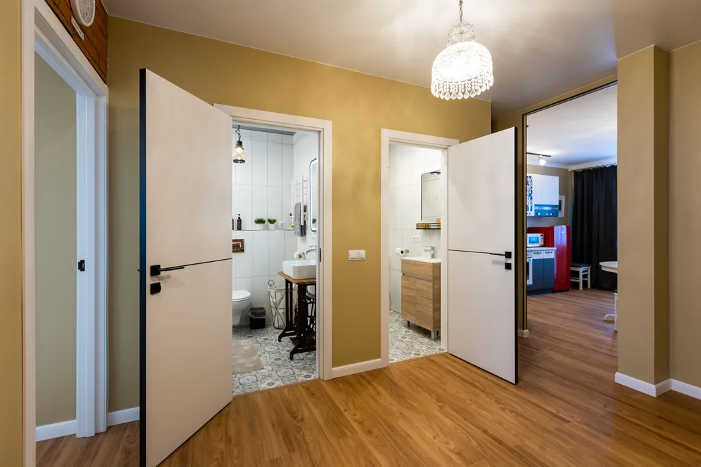 Яркая квартира с двумя балконами