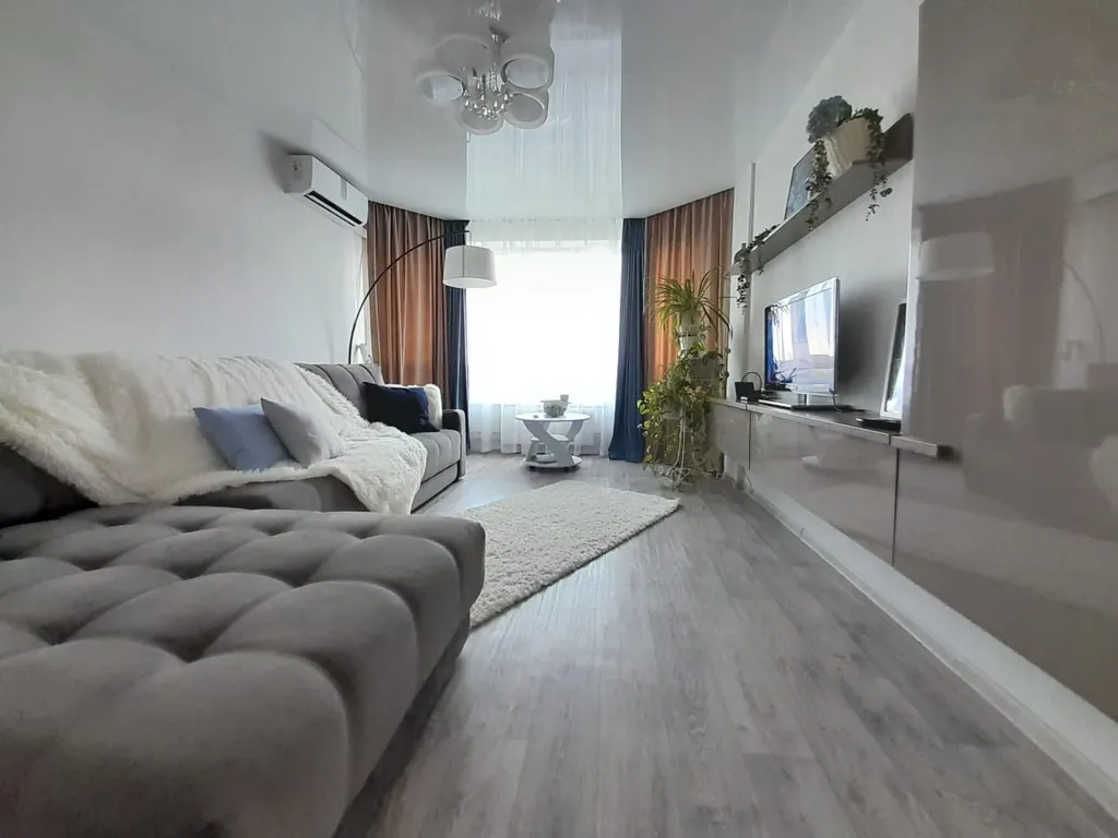 Видовая квартира в ЖК Цветы