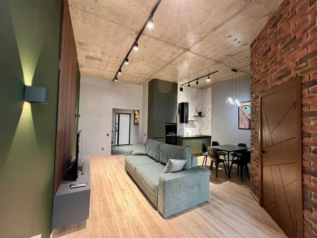 Дизайнерская квартира в центре города