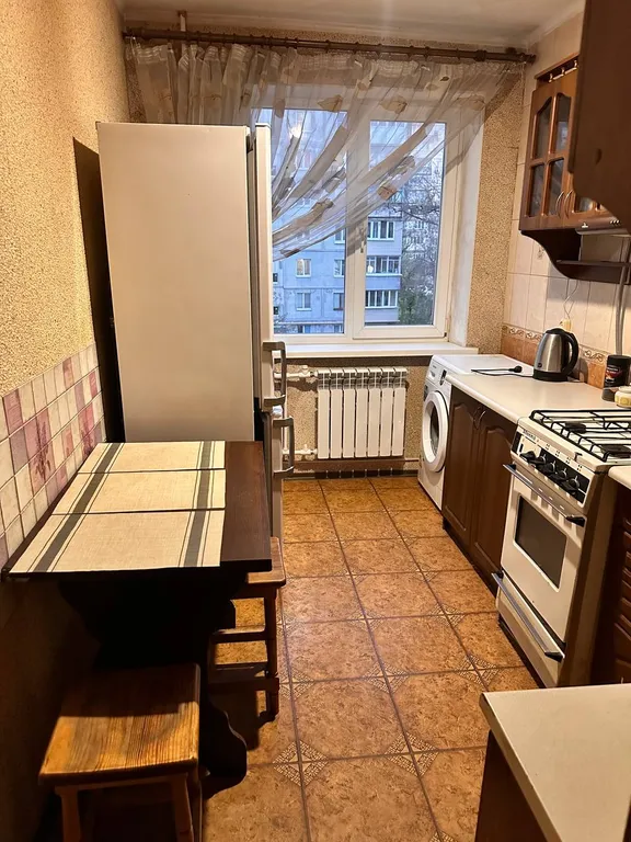 2-комнатная Квартира — аренда посуточно в Мариуполь