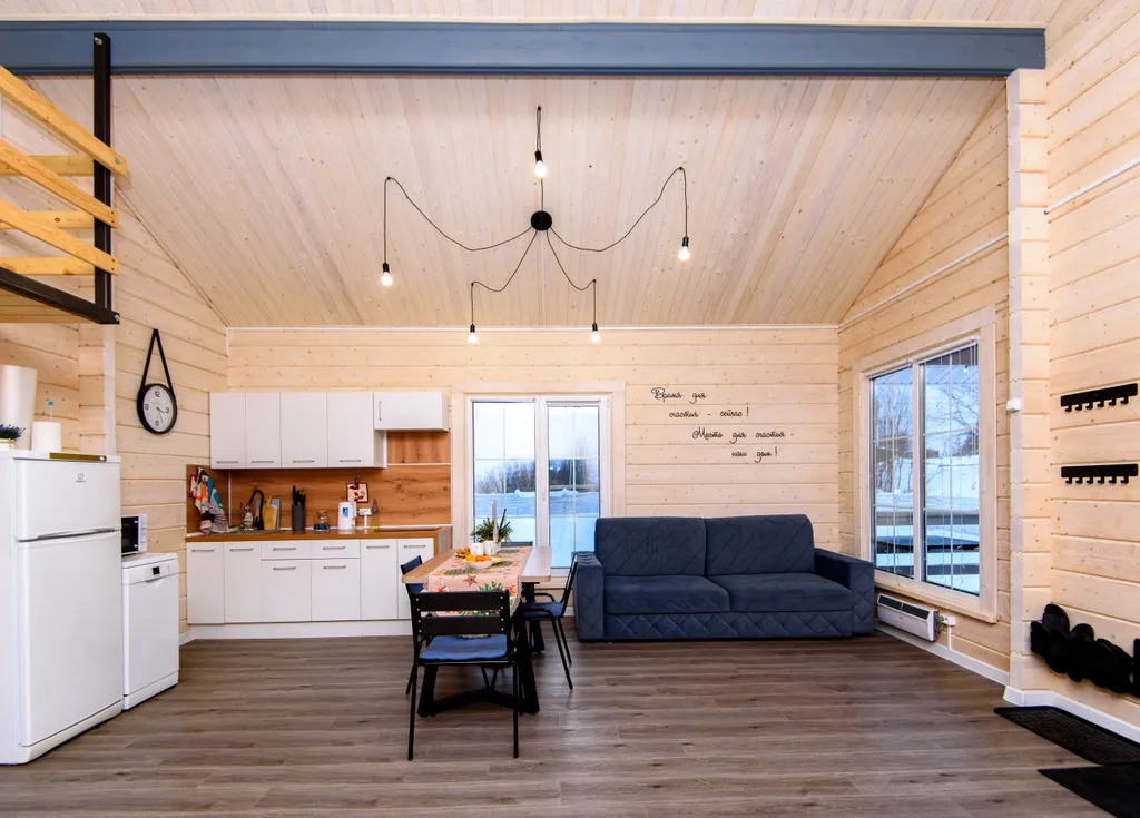 Уютный дом с сауной и чаном на берегу реки