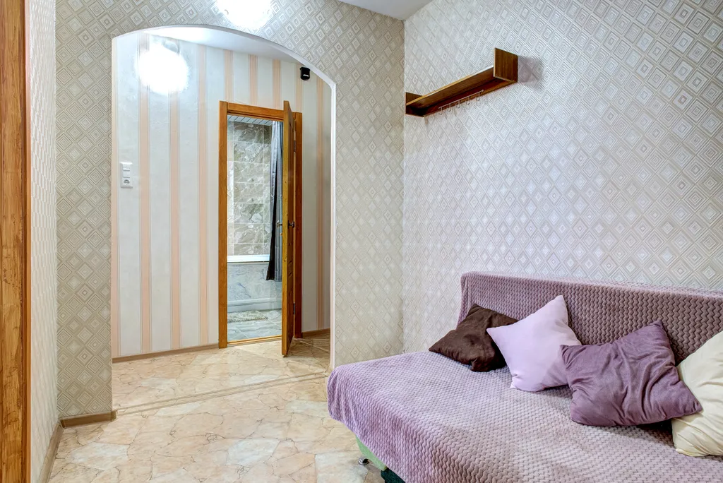 Чистая уютная квартира в районе ТРЦ Кристалл