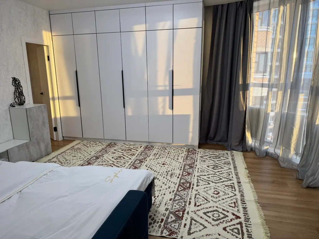 Просторная видовая квартира в ЖК Возрождение