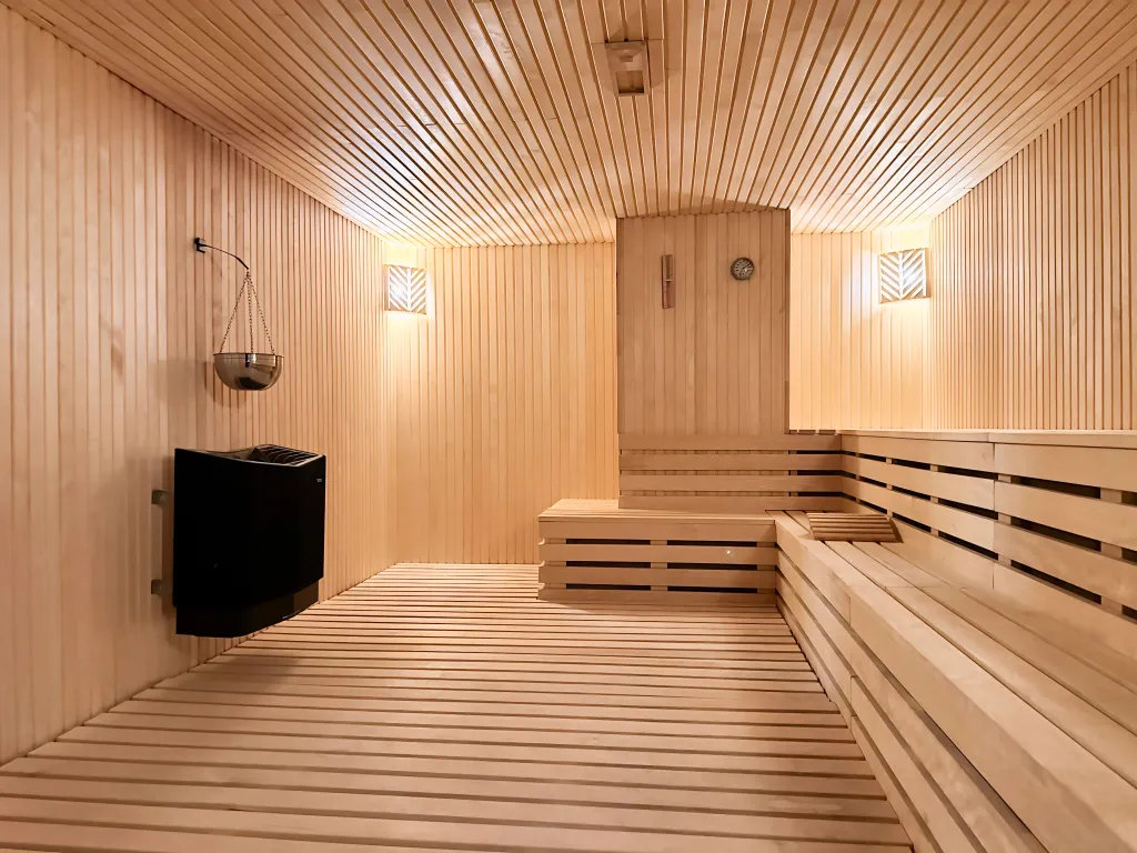 Квартира Студия с двумя кроватями, бассейн + парковка, white sails — Батуми