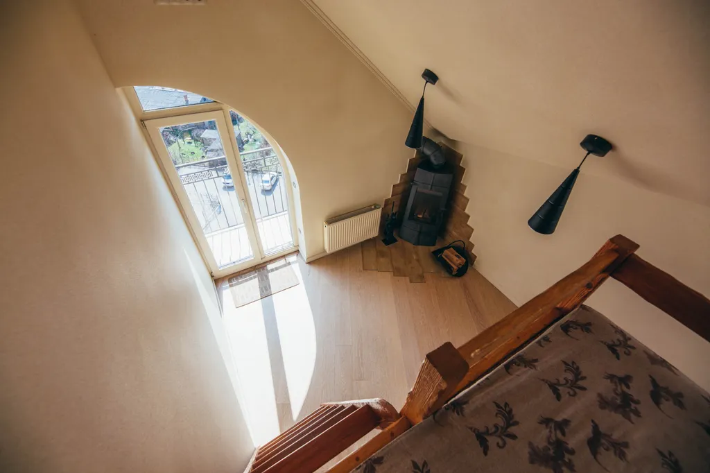 Очаровательная мансарда в центре Пионерского курорта с видом на море