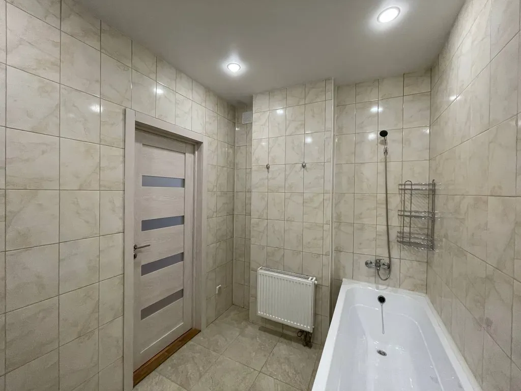 Просторная квартира-студия в центре