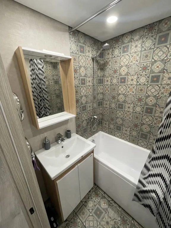 Квартира 2-комнатная Квартира — Мурманск