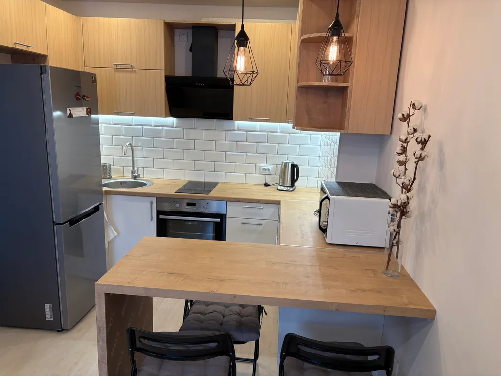 Тихий район у леса