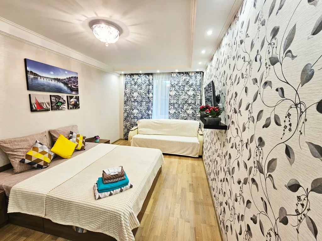 Современная квартира для ценителей комфорта — аренда посуточно в Новосибирск