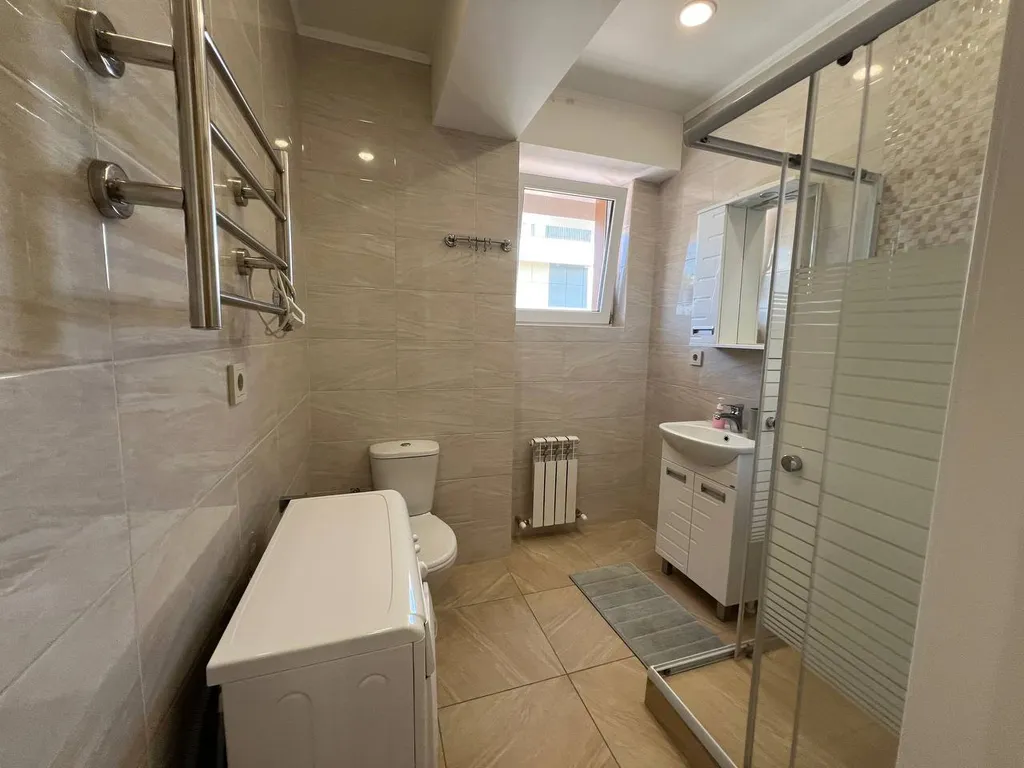 Студия с панорамными окнами и шикарным видом на море