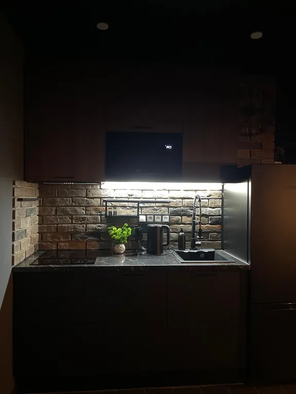 Однокомнатная квартира-студия с дизайнерским ремонтом