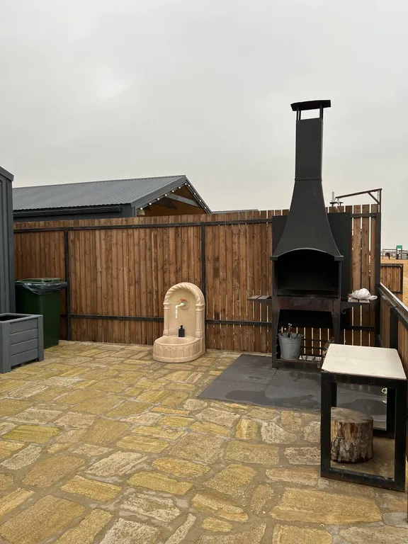 Дом у моря на первой береговой линии