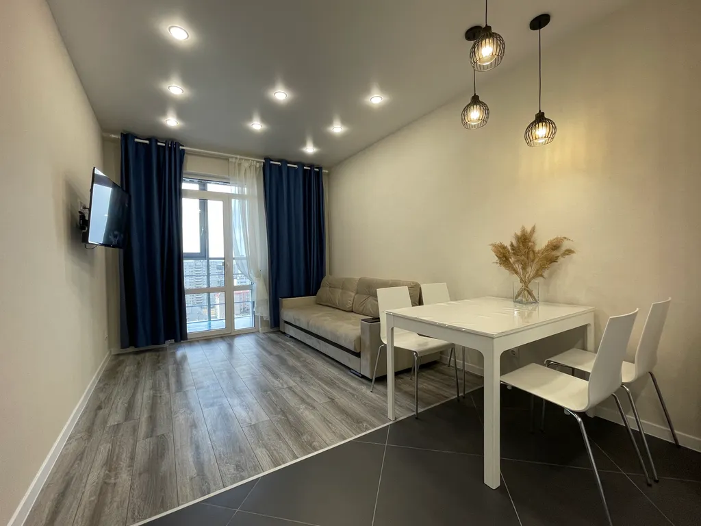 Та самая новая уютная квартира в самом высоком доме города