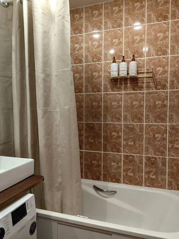 Квартира 3-комнатная квартира для 6 гостей с бесплатной парковкой в 15 минутах от центра — Москва