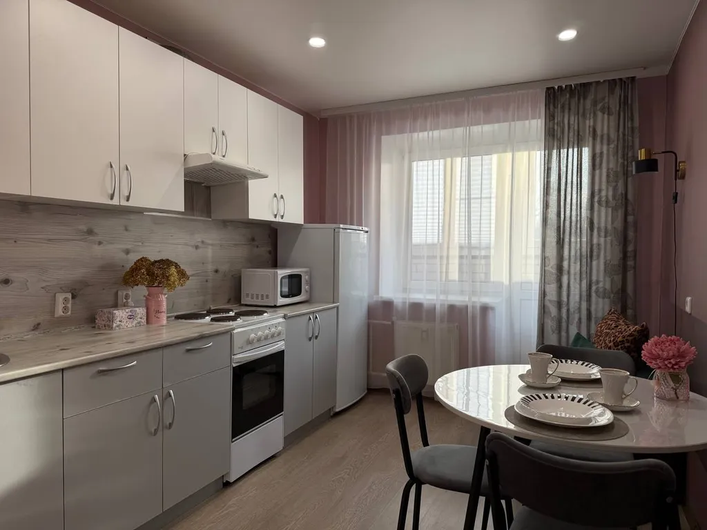 Просторная однушка в новом доме с большой парковкой