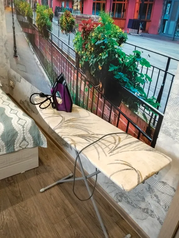 Уютная квартира с видом на санаторий Беловодье