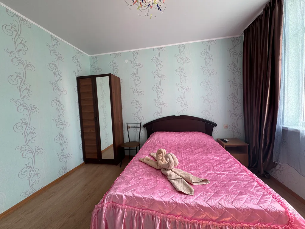 Квартира Квартира Уютный просторный номер для двоих — Геленджик