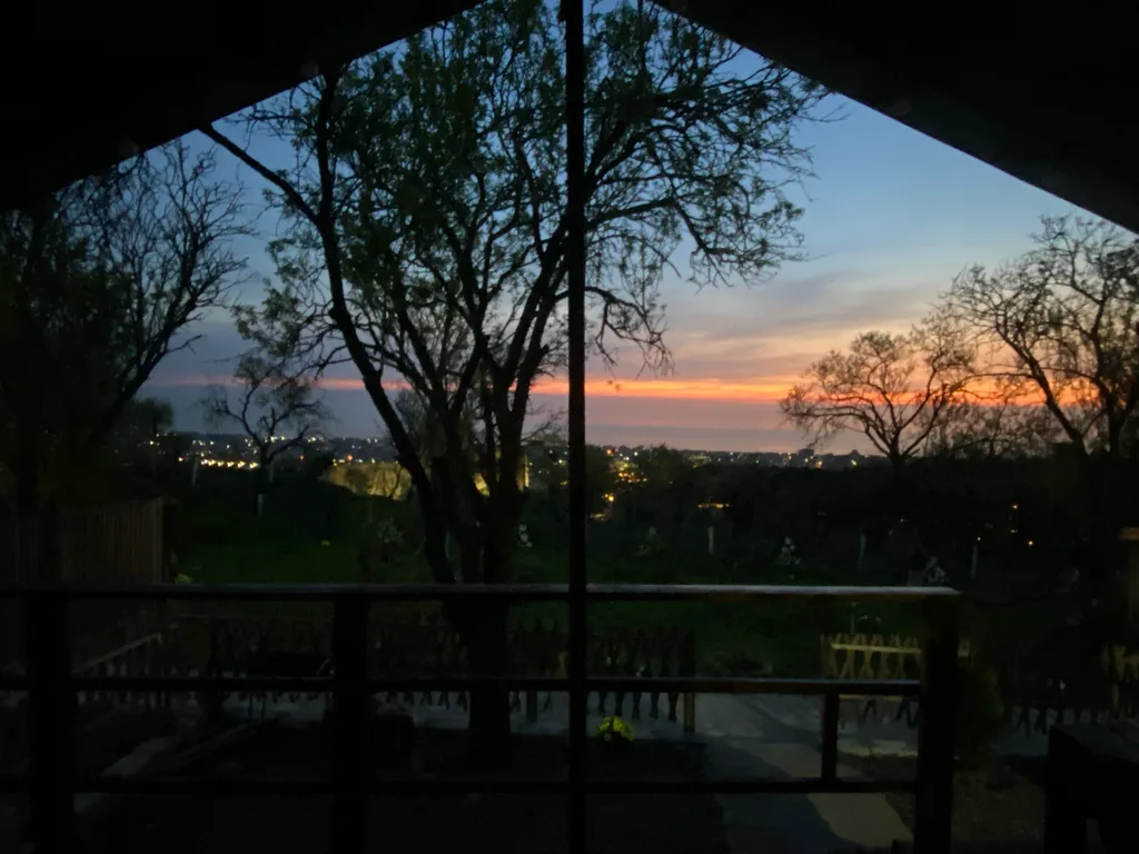 Апартамент с видом на город на крепость и на море