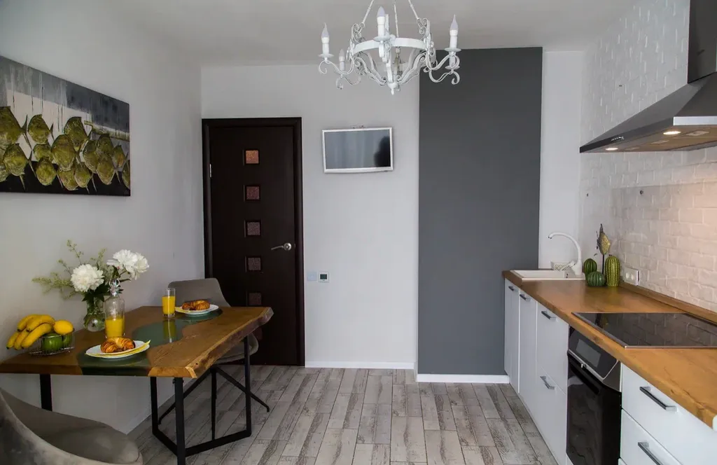 Уютная квартира с большой кухней