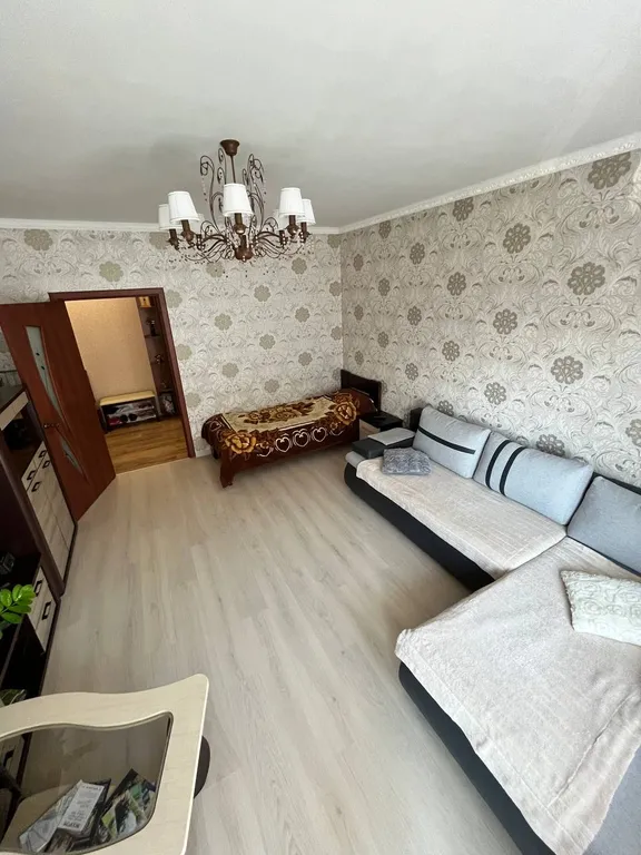 Апартаменты возле бассейна ФОК