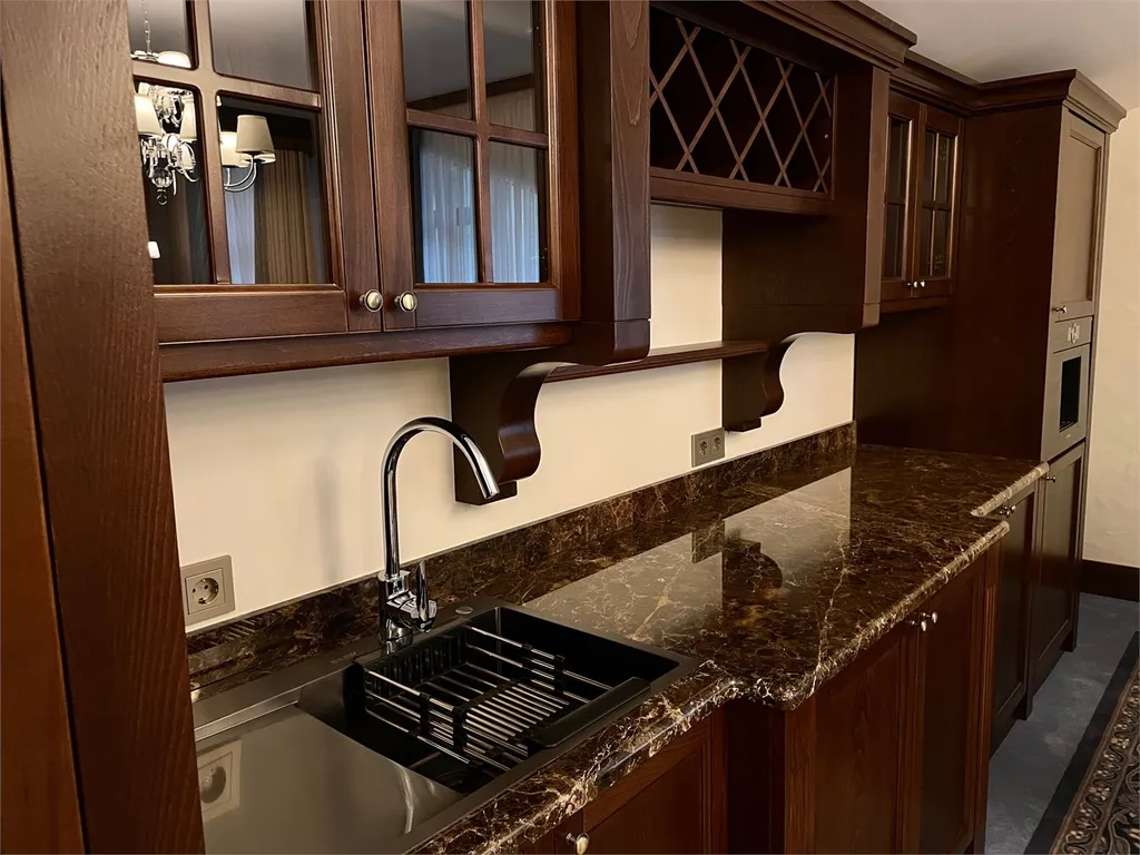 4-комнатная Квартира