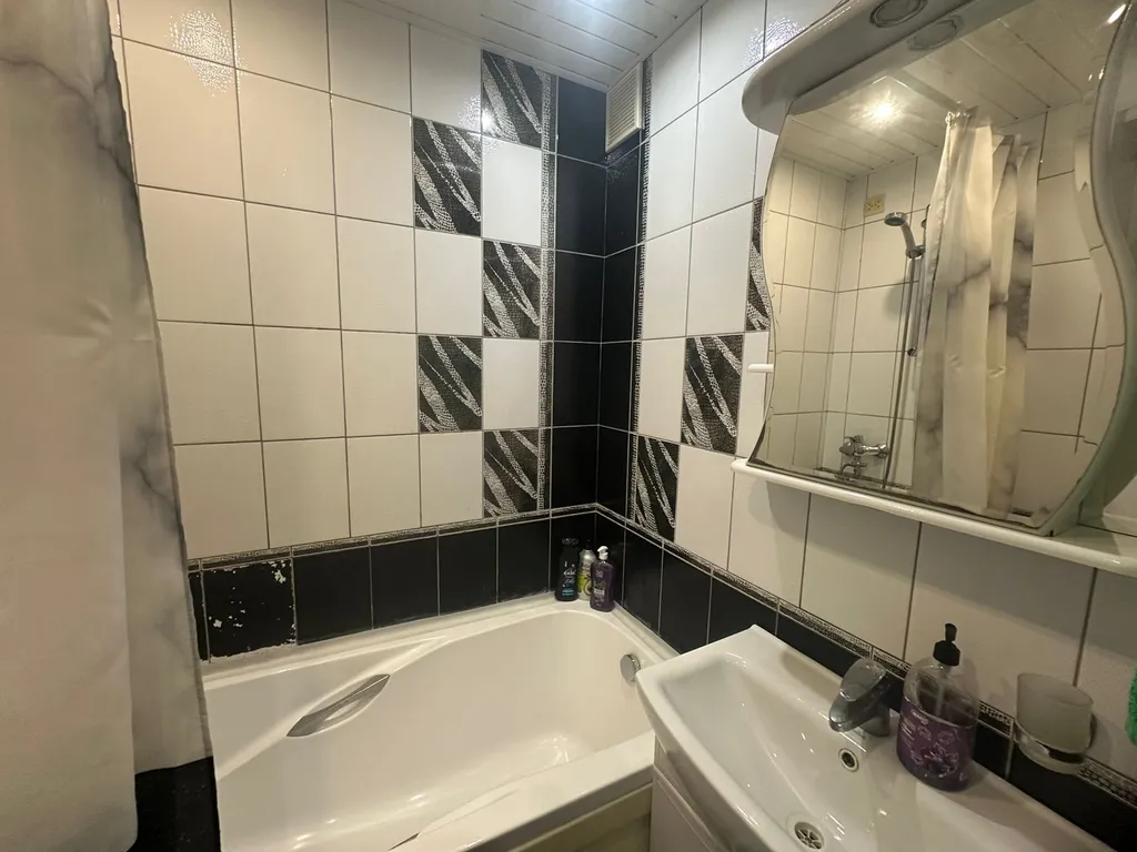 Уютная современная квартира