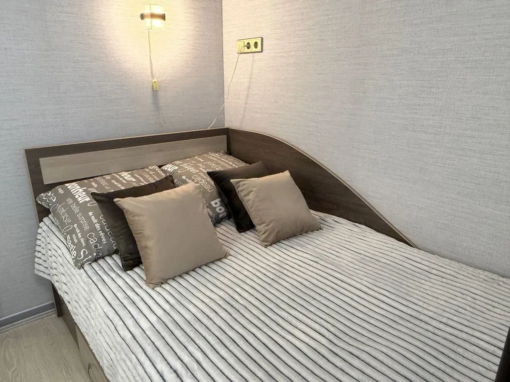 Уважаемые гости, квартира находится в районе мебельной фабрики