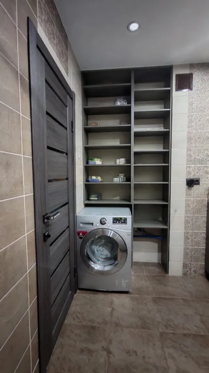 Новострой с красивым видом на город и море