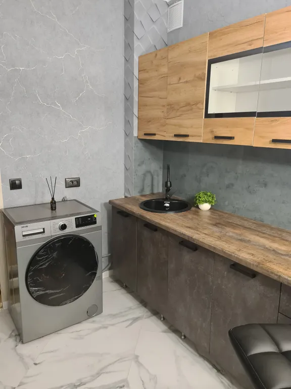 Апартаменты с джакузи и дизайнерским ремонтом