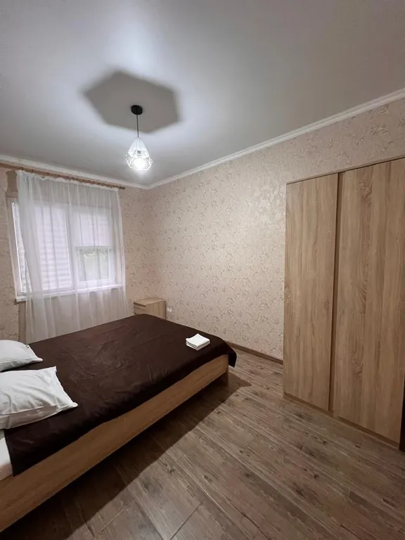 3-комнатная Квартира — аренда посуточно в Гудаута