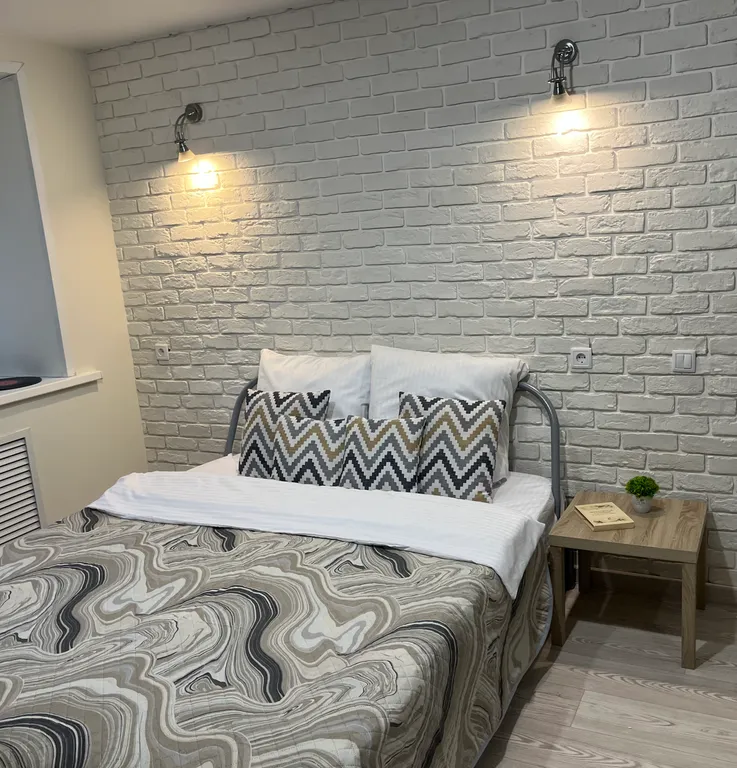 Квартира Апартаменты со свежим ремонтом и отдельным входом Neoclassic — Ярославль