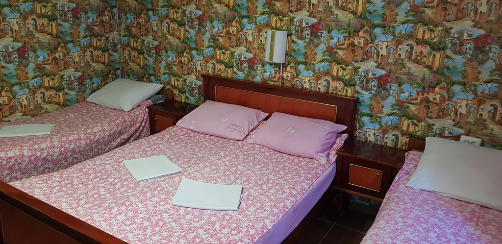 Обычная комната у моря