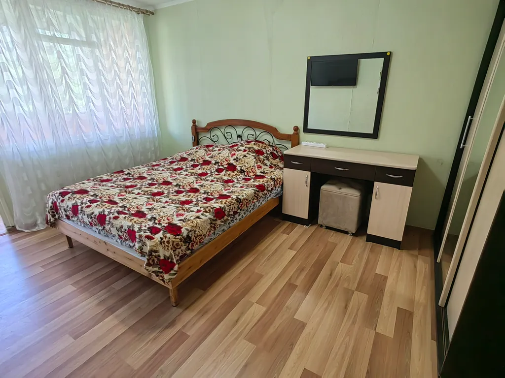 Квартира 3-комнатная Квартира — Лазаревское