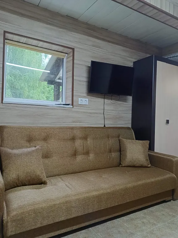 Домик-студия на озере