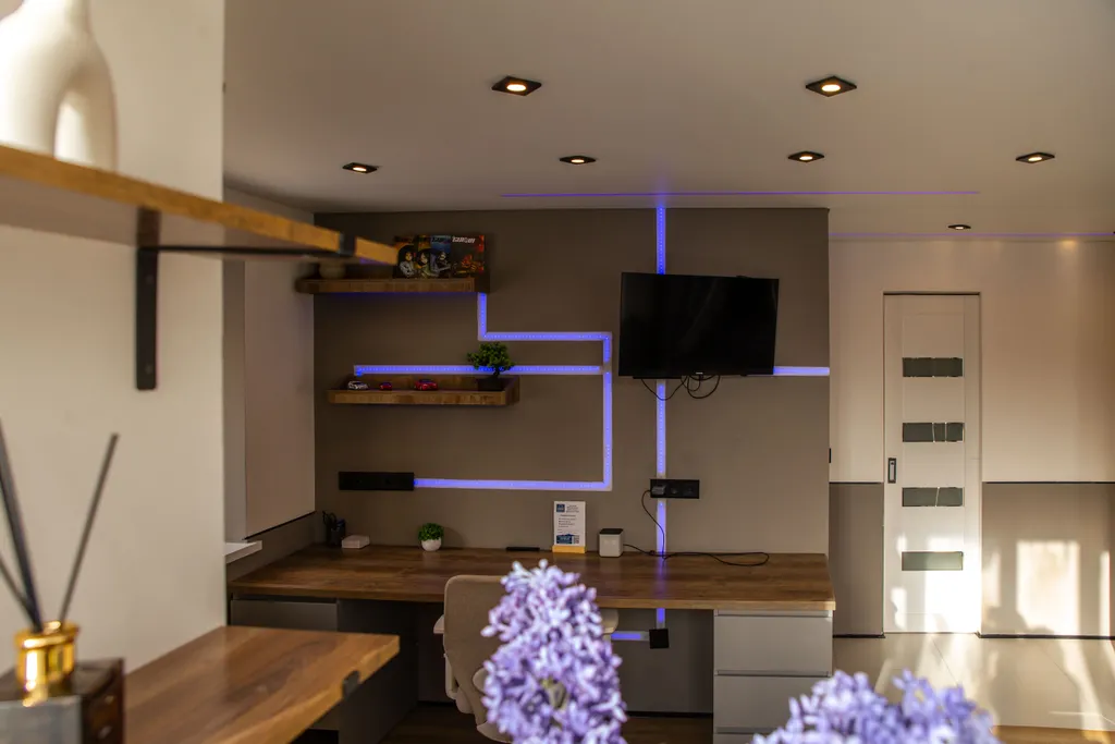 Стильная современная квартира с умной Алисой